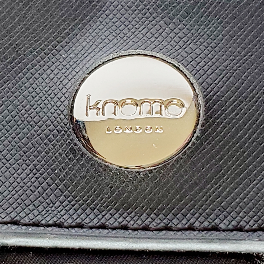 Knomo London quilted black tablet case - Picture 7 of 9